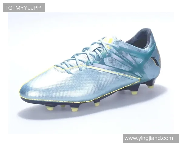 足球明星定制球鞋价格揭秘 超高性能背后的奢华价值